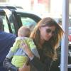 Gisele Bündchen et son mari Tom Brady rentrent chez eux avec leur fille Vivian Lake Brady à New York, le 14 avril 2013.