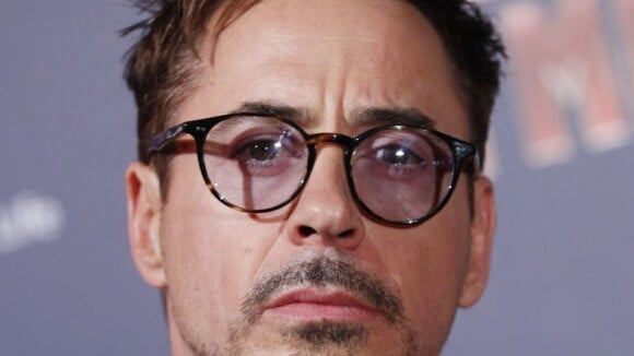 Robert Downey Jr. s'amuse de son passé : 'Je me sens comme un vilain Américain'