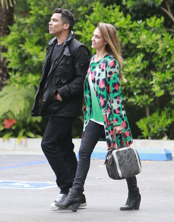 Jessica Alba et Cash Warren à la baby shower de Jessica Simpson à l'hôtel Bel Air à Beverly Hills, le 14 avril 2013.
