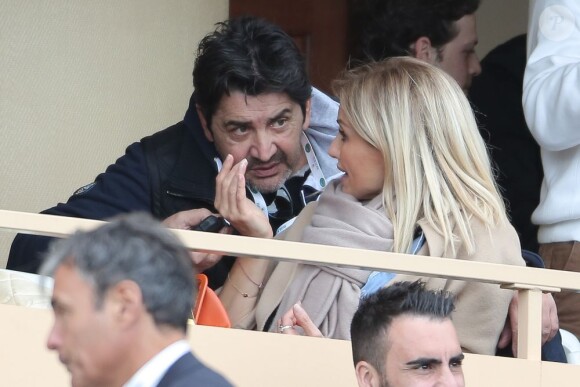 Adriana Karembeu, avec son compagnon André Ohanian, assistait le 20 avril 2013 aux demi-finales du Rolex Masters 1000 de Monte-Carlo, opposant Nadal à Tsonga et Djokovic à Fognini.