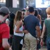 Jessica Alba et son mari Cash Warren, plus amoureux que jamais, au festival de musique de Coachella en compagnie de leurs amis, à Indio les 19 et 20 avril 2013
