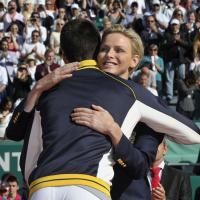 Charlene de Monaco: Un autre câlin à Djokovic, héros de Monte-Carlo face à Nadal