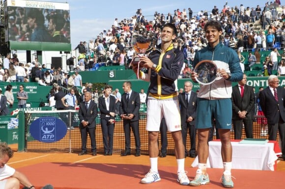 Beaucoup d'émotion et de joie lors de la remise des trophées par le prince Albert de Monaco et la princesse Charlene à Novak Djokovic et Rafael Nadal après la victoire du Serbe en finale du Rolex Masters de Monte-Carlo, le 21 avril 2013.