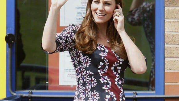 Kate Middleton, enceinte : Son baby bump, grâce à Erdem, fleurit à vue d'oeil