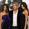 Alessandra Ambrosio et Kendall Jenner, mannequins et fans d'art, visitent la galerie d'art Guy Hepner à West Hollywood pour l'exposition Nomad Two Worlds du photographe Russell James. Le 24 avril 2013.