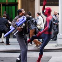 The Amazing Spider-Man 2 : Andrew Garfield et Jamie Foxx se battent violemment