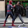 Jamie Foxx face à Spider-Man sur le tournage de The Amazing Spider-Man 2 à New York le 28 avril 2013.