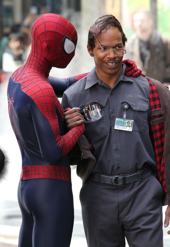 Andrew Garfield et Jamie Foxx pendant le tournage de The Amazing Spider-Man 2 à New York le 28 avril 2013.