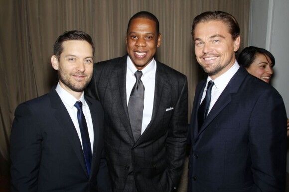 Tobey Maguire, Jay-Z et Leonardo DiCaprio tout sourire lors de la première mondiale de Gatsby le Magnifique au Lincoln Center de New York City, le 1er mai 2013.