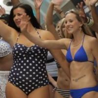 En bikini dans le métro : A l'approche de l'été, les Londoniennes s'assument