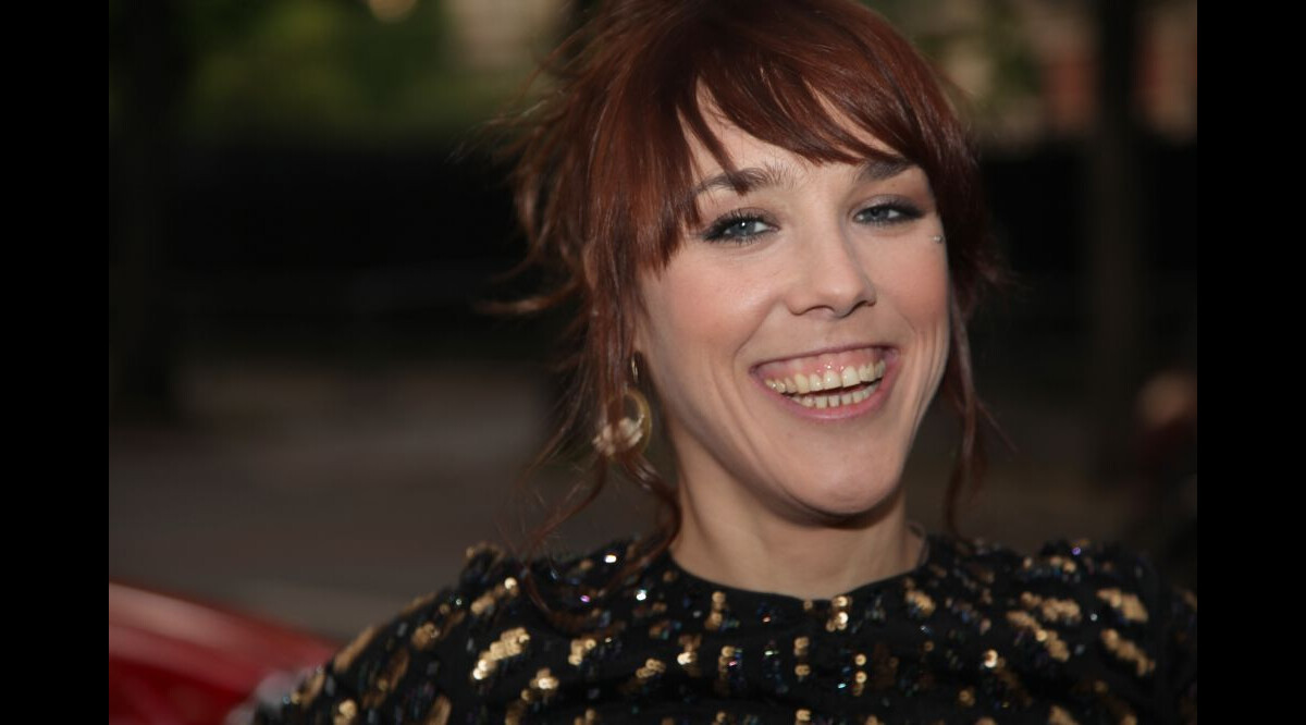 Photo : Zaz arrive à l'enregistrement de l'émission Champs Elysées au ...
