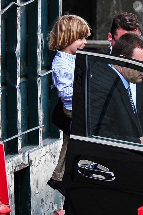 Les acteurs Charlie Sheen et Denise Richards se rendent au tribunal de Los Angeles. Il était question de savoir qui aurait la garde des jumeaux Bob et Max, fils de l'acteur et de Brooke Mueller, internée pour être retombée dans la drogue. Photo prise le 7 mai 2013.