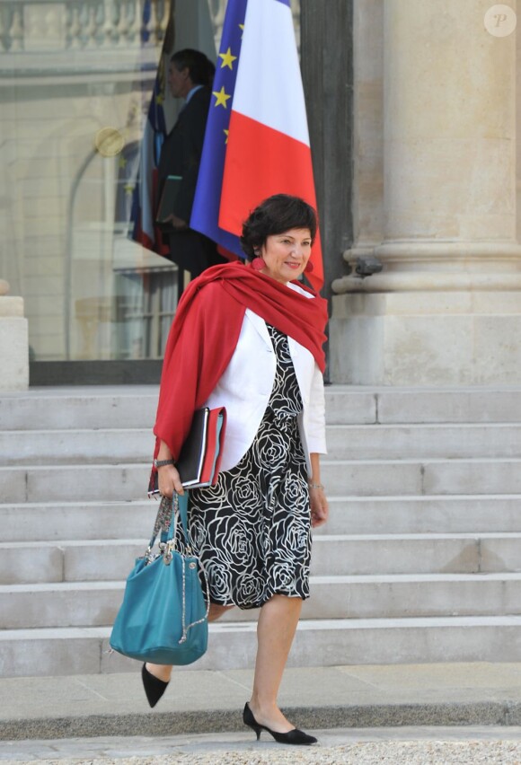 Dominique Bertinotti, ministre de la Famille, à la sortie du conseil des ministres, au palais de l'Elysée, à Paris, le 5 septembre 2012.