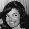 Le coiffeur Kenneth Battelle était devenu célèbre notamment grâce à Jackie Kennedy, ici le 27 août 1964.