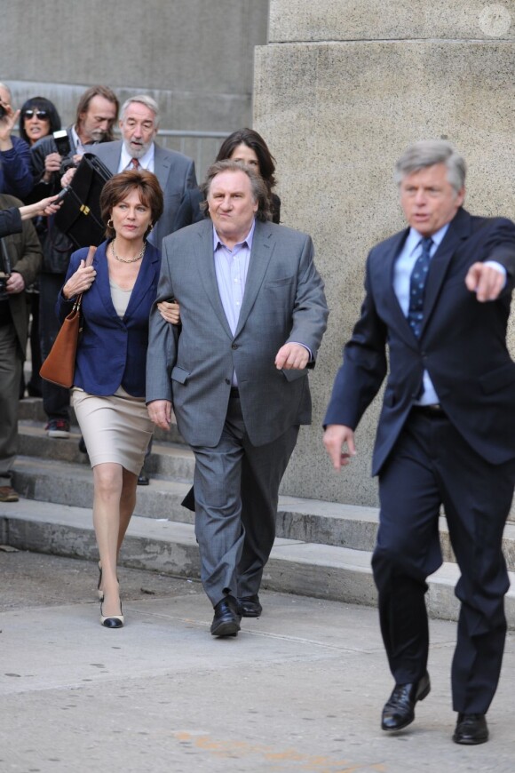 Gérard Depardieu et Jacqueline Bisset sur le tournage du film "Welcome to New York" à New York le 3 mai 2013.