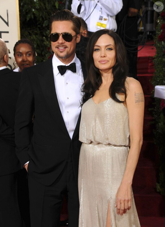 Brad Pitt et Angelina Jolie lors de la cérémonie des Golden Globe Awards au Beverly Hilton Hotel de Los Angeles, le 12 janvier 2009.