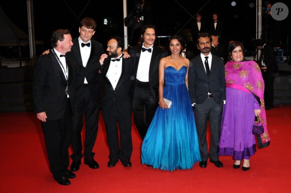 Le réalisateur Amit Kumar et les acteurs Vijay Verma, Tannishtha Chatterjee, Nawazuddin Siddiqui lors de la projection du film Monsoon Shootout au Festival de Cannes le 18 mai 2013