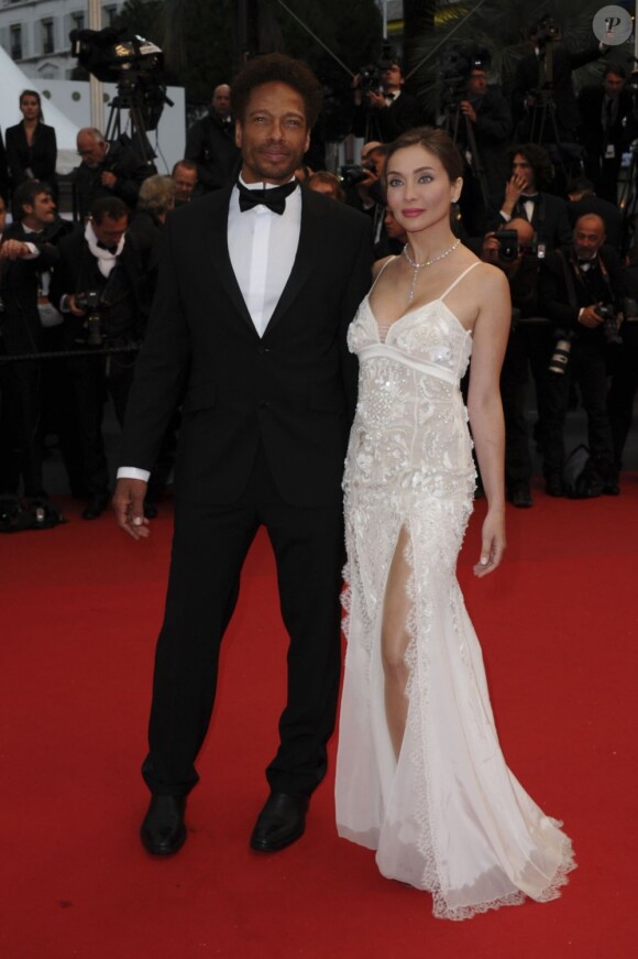 Gary Dourdan, Isabella Orsini lors de la montée des marches du Festival de Cannes le 18 mai 2013