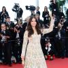 Aishwarya Rai arrive pour la montée des marches du film Blood Ties au Palais des Festivals durant le 66e Festival de Cannes, le 20 mai 2013
