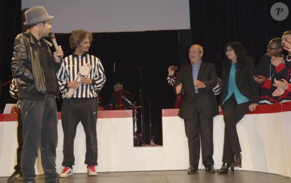 Jamel Debbouze, Marc Ladreit de Lacharrière et Yamina Benguigui lors du Trophée d'Improvisation de la Fondation Culture et Diversité qui se tenait à l'Espace Pierre Cardin à Paris le 24 mai 2013