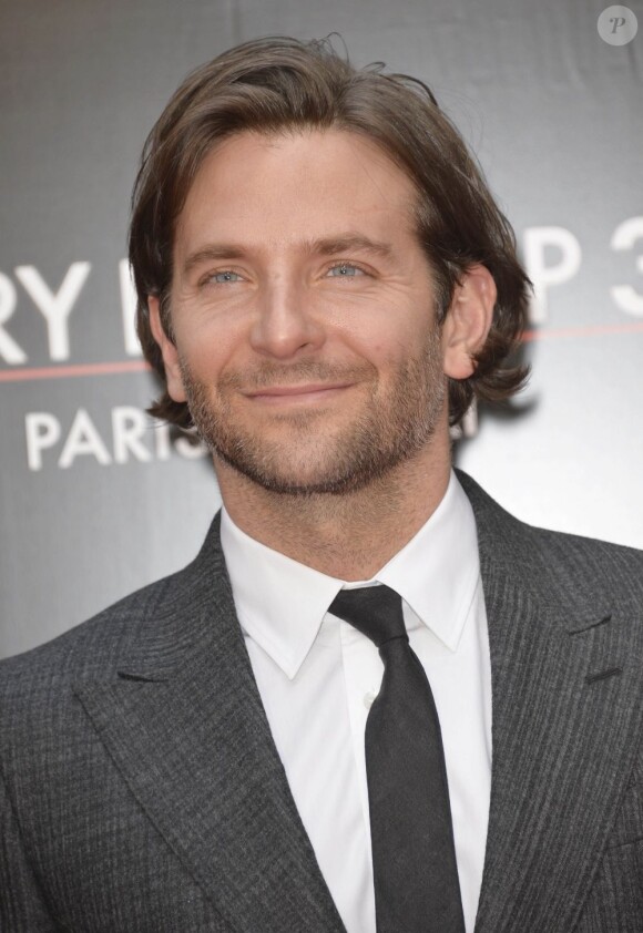 Bradley Cooper pose à la première de Very Bad Trip 3 à Paris le 27 mai 2013.