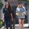 Exclusif - Kristen Stewart avec une amie à Los Feliz, le 7 juin 2013.