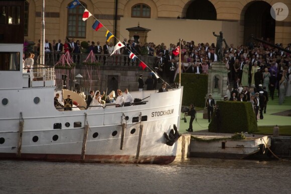 La princesse Madeleine et Chris O'Neill - Mariage de la princesse Madeleine de Suede avec Chris O'Neill au Palais de Drottningholm a Stockholm en Suede le 8 juin 2013.  Princess Madeleine of Sweden, and Christopher O'Neill arrive at Drottningholm Palace to attend the evening banquet after their wedding, hosted by King Carl Gustaf XIV and Queen Silvia at Drottningholm Palace on June 8, 2013 in Stockholm, Sweden.08/06/2013 - Stockholm