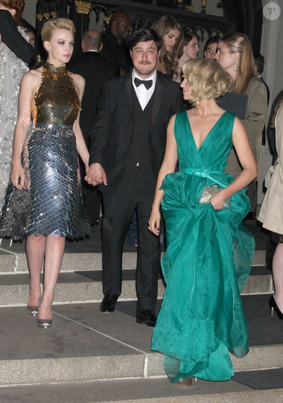 Carey Mulligan et son époux Marcus Mumford à New York, le 7 mai 2012.