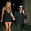 Corey Feldman, héros des Goonies, avec une blonde (trop) sexy et bien plus grande que lui, à la sortie du club Bootsy Bellows le 11 juin 2013 à Los Angeles