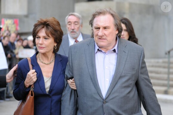 Gerard Depardieu et Jacqueline Bisset pendant le tournage du film Welcome to New York à New York le 3 mai 2013.