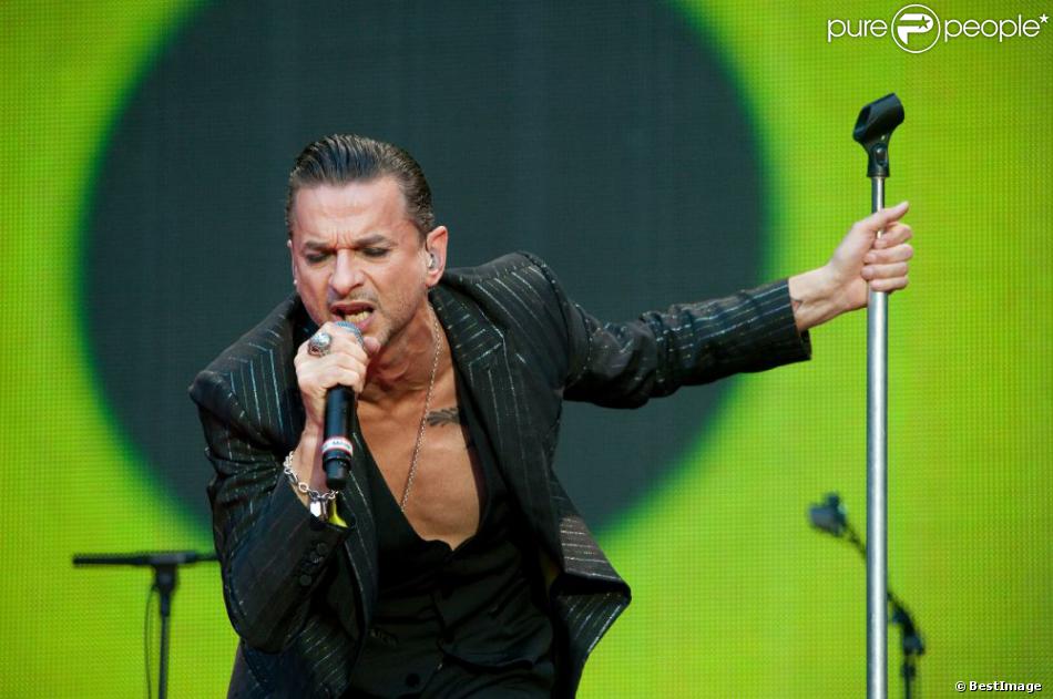 Le Chanteur De Depeche Mode Est Mort Depeche Mode au Stade de France : Dave Gahan ultrasexy pour un show