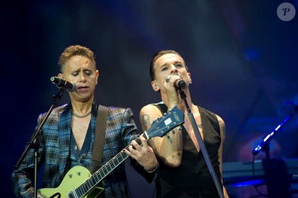 Dave Gahan et Martin Gore au concert de Depeche Mode au Stade de France, le 15 juin 2013.