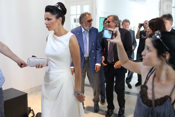 Ilie Nastase a épousé sa jeune compagne Brigitte Sfat à Timisoara en Roumanie le 17 juin 2013