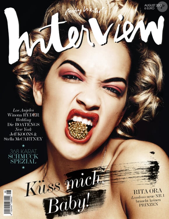 Rita Ora en couverture de l'édition allemande du magazine Interview. Numéro de juillet/août 2013.