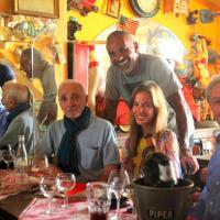 Christian Audigier et sa belle Nathalie: Rencontre amicale avec Charles Aznavour