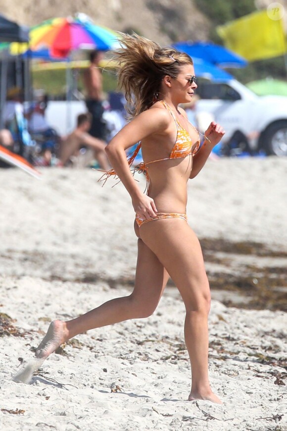 LeAnn Rimes profite de quelques jours de détente au côté de son mari Eddie Cibrian et des fils de ce dernier. Ils ont tous les quatre célébrés en famille la Fête des pères et les 40 ans de l'acteur. Photo prise non loin de Los Angeles, le 18 juin 2013.