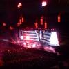 Muse joue Survival et enflamme le Stade de France, samedi 22 juin 2013.