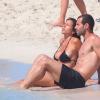 Le joueur du FC Barcelone Javier Mascherano en vancances sur l'île de Formentera en compagnie de sa belle Fernanda le 22 juin 2013