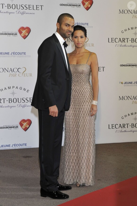 Tony Parker et sa compagne Axelle lors du Monaco Par Coeur,  le 22 septembre 2012