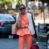 Colorama : obsession néon ! Adopter le fluo comme Olivia Palermo