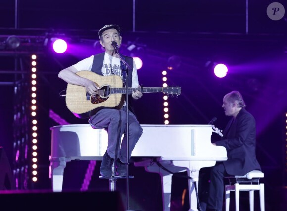 Hervé Cristiani lors du concert Stars 80 au Grand Stade Lille Métropole-Pierre Mauroy à Villeneuve-d’Ascq le 29 juin 2013