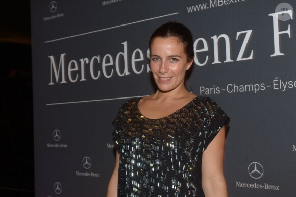 Zoé Félix à la soirée haute couture organisée à la Mercedes-Benz Gallery des Champs-Elysées à Paris, le 2 juillet 2013.
