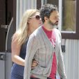 Busy Phillips et son mari Marc Silverstein vont dejeuner à West Hollywood, le 12 juin 2013.