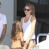 Exclusif - Helen Svedin à bord du yacht Jax of Ibiza avec une de ses filles et un membre d'équipage. Ibiza, le 29 juin 2013.