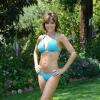 La belle Lisa Rinna dans son bikini bleu à une poop party, à Beverly Hills, le 5 juillet 2013