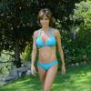 Lisa Rinna dans son bikini bleu à une poop party, à Beverly Hills, le 5 juillet 2013