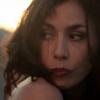 La belle chanteuse Olivia Ruiz dans le clip de sa nouvelle chanson Volver. Juillet 2013.