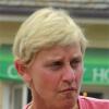 Exclusif - Ellen DeGeneres sans maquillage, achète des chaises dans une boutique d'antiquités à Montecito, le 5 juillet 2013.
