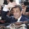 Nicolas Sarkozy quitte le siège parisien de l'UMP après la réunion extraordinaire du bureau. Le 8 juillet 2013.