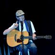 Herve Cristiani au concert La nuit des hits, à Juan-les-Pins, pour l'association Enfant star et match, le 9 juillet 2013.